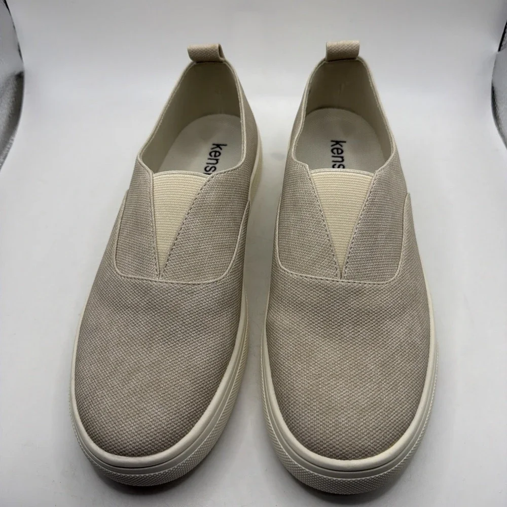 Kensie Ladies Salia Beige Slip On Loafers. Easy On And Flexible. Size‎ 8.5.New
